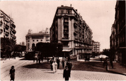 CPA AK ALGER Rue Michelet Et La Poste ALGERIA (1388663) - Algeri