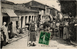 CPA AK BLIDA Une Rue Arabe ALGERIA (1389524) - Blida