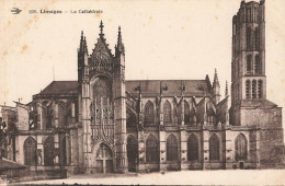 LIMOGES : LA CATHEDRALE - Limoges