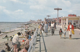 Postcard - Bognor Regis, Beach And Promenade - Card No.pt3477 - Posted 29th July 1965 - Very Good - Sin Clasificación