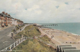 Postcard - North Parade  Southwold - Card No. 1788c - Very Good - Unclassified