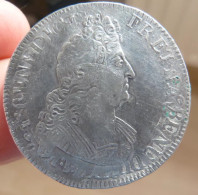 1/2 D'écu Aux 8 L Du 2nd Type De Louis XIV 1704 A (Paris) - 1643-1715 Lodewijk XIV De Zonnekoning