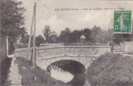 Yonne - Les Sièges - Pont Sur Les Fossés Entourant La Village - Otros & Sin Clasificación