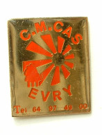 PIN'S EDF GDF - CMCAS EVRY - EDF GDF