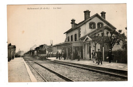 Ballancourt , La Gare , Train , Locomotive à Vapeur - Ballancourt Sur Essonne