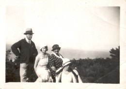 France 1932, Tréboul, Turisti In Posa, Fotografia Epoca, Vintage Photo - Plaatsen