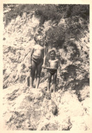 Vietri Sul Mare (SA) 1956, Bimbi Su Scogli, Foto Epoca, Vintage Photo - Plaatsen