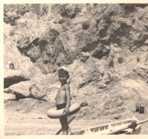 Vietri Sul Mare (SA) 1956, Bimbo Con Salvagente, Foto, Vintage Photo - Plaatsen