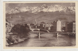 376 DEPT 37 : édit. M Bourcier N° 2 : Grenoble Les Ponts Sur L'Isère Et Las Alpes - Grenoble