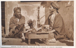 C. P. A. : IRAN : Persia Tailor Smoking A Qalyan In The Bazaar At MASJID I SULAIMAN - Irán