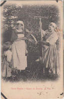 Types De Russie N° 153. CPA Peu Courante, 2 Femmes Paysannes Et Un Enfant. Ecrite En 1911. 2 Scans - Europe