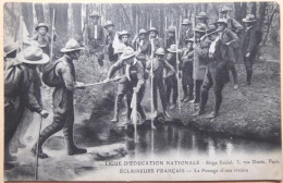 ECLAIREURS FRANCAIS - Le Passage D'une Rivière - Ligue D'éducation Nationale - Movimiento Scout