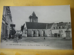 49 5782 CPA - 49 LES ROSIERS - LA PLACE DE L'EGLISE - ANIMATION. - Other & Unclassified