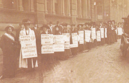 Nostalgia Postcard - Suffragettes, London, January 1910  - VG - Zonder Classificatie