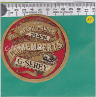 C1235 FROMAGE  PETIT CAMEMBERT SEREY MESNIL MAUGER CALVADOS  - Kaas