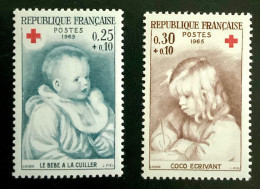 1965 FRANCE N 1466/67 CROIX ROUGE COCO ÉCRIVANT ET LE BÉBÉ A LA CUILLER - NEUF** - Unused Stamps