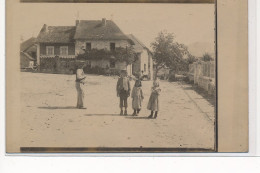 CARTE PHOTO A LOCALISER : Interieur De Village, 01(?) 69(?) - Tres Bon Etat - Photos