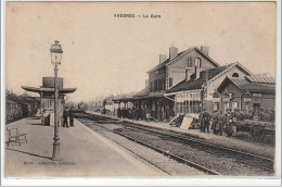 AVESNES : La Gare - Très Bon état - Avesnes Le Comte