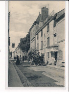 AZAY-le-RIDEAU : L'Hôtel Du Grand Monarque Et La Rue Nationale - Très Bon état - Azay-le-Rideau