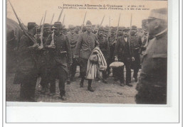 TOULOUSE - Prisonniers Allemands - Un Sous-officier Ancien étudiant Balafré à La Tête Du Convoi  - Très Bon état - Toulouse