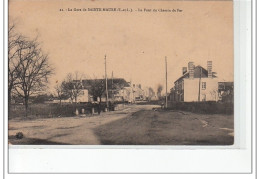 SAINTE MAURE - La Gare - Le Pont De Chemin De Fer - Très Bon état - Altri & Non Classificati