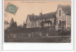 REUGNY - Ecole Des Filles - état - Reugny