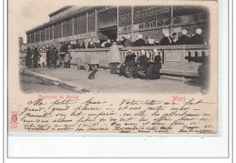 NIORT - Paysannes Au Marché - Très Bon état - Niort