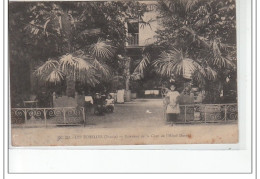 LES ECHELLES - Intérieur De La Cour De L'Hôtel Durand - Très Bon état - Les Echelles