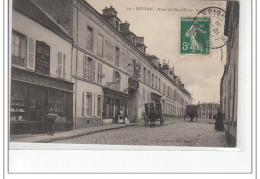 HOUDAN - Hôtel Du Plat D'Etain - Rue De Paris - état - Houdan