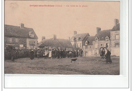 JUVIGNY SOUS ANDAINE - Un Côté De La Place - Très Bon état - Juvigny Sous Andaine