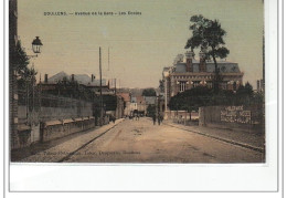 DOULLENS - Avenue De La Gare - Les écoles - Très Bon état - Doullens