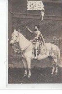 COMPIEGNE - CARTE PHOTO - Fête De Jeanne D'Arc - Très Bon état - Compiegne