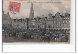 ARRAS - Un Coin Du Marché De La Grand'Place - Très Bon état - Arras