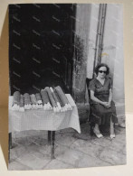 Greece Photo CORFU 1963. Woman Selling Candles - Europe