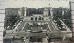 Paris. Le Palais De Chaillot - Otros Monumentos