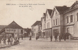 AA+ -(10) PINEY - PLACE DE LA HALLE AVANT L'INCENDIE DU 29 JUILLET 1921 - ANIMATION - COMMERCES - PHOT. EDIT. GRANDIDIER - Other & Unclassified