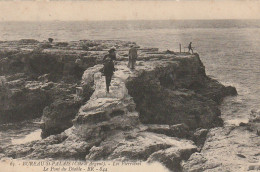 AA+ 21-(17) BUREAU ST PALAIS - LES PIERRIERES - LE PONT DU DIABLE - ANIMATION - PROMENEURS - Saint-Palais-sur-Mer