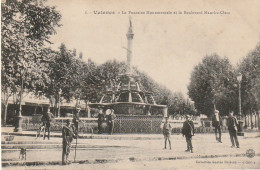 AA+ 32-(26) VALENCE - LA FONTAINE MONUMENTALE ET LE BOULEVARD MAURICE CLERC - ANIMATION - Valence