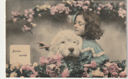 AA+ 50- " BONNE ANNEE " - FILLETTE AVEC CHIEN - CARTE COLORISEE - Perros