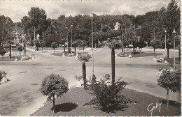 AA+ 60-(44) LA BAULE LES PINS - PLACE DES PALMIERS - La Baule-Escoublac