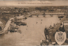 AA+ 60-(44) NANTES - VUE GENERALE  SUR LA LOIRE - BRAS DE LA MADELEINE - Nantes