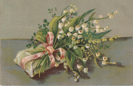 AA+ 68- CADEAU AVEC RUBAN ET BOUQUET DE MUGUET - ILLUSTRATEUR - CARTE GAUFREE - Fleurs