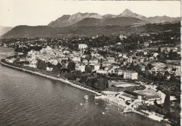 AA+ 99-(74) EVIAN LES BAINS - LA PLAGE , LA VILLE ET LA DENT D'OCHE - VUE AERIENNE - Evian-les-Bains