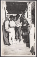 Tunisi 1950 - Uomini Eleganti Fuori Eden Bar - Fotografia Vintage - Places