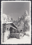 Rifugio E Picco Di Una Montagna Da Identificare, 1950 Fotografia Vintage - Places