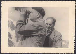 L'osservatore Con Il Cannocchiale In Montagna, 1950 Fotografia Vintage - Places