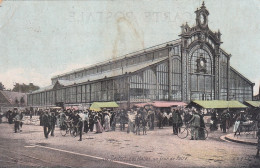 AA+ 118-(90) BELFORT - LES HALLES UN JOUR DE FOIRE - ANIMATION - CARTE COLORISEE - Belfort - Ville