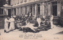 AA+ 122-(94) UNION DES FEMMES DE FRANCE - HOPITAL AUXILIAIRE F. 120 , CHAMPIGNY - DEJEUNER SUR LA TERRASSE  - Champigny Sur Marne