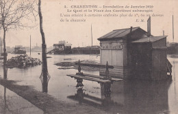 AA+ 122-(94) CHARENTON - INONDATION DE JANVIER 1910 - LE QUAI ET LA PLACE DES CARRIERES SUBMERGES - Charenton Le Pont