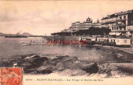 CPA SAINT RAPHAEL - LA PLAGE ET BAINS DE MER - Saint-Raphaël